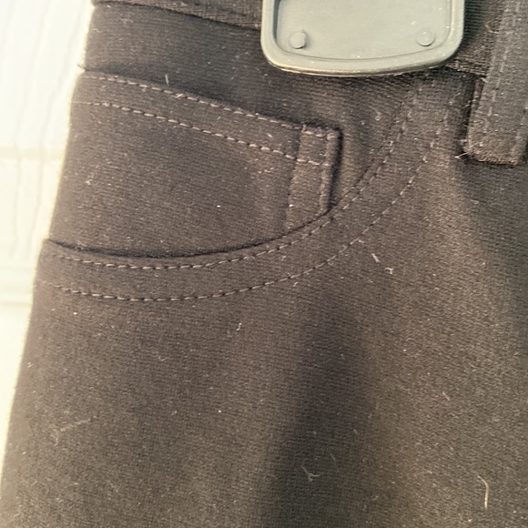 New NY&CO jean leggings-smoke free home - Picture 2 of 3